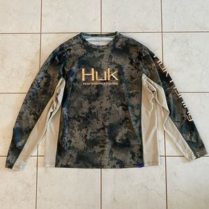 Huk Icon performance long sleeve.